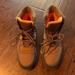 Excellent Condition Hiking Boots